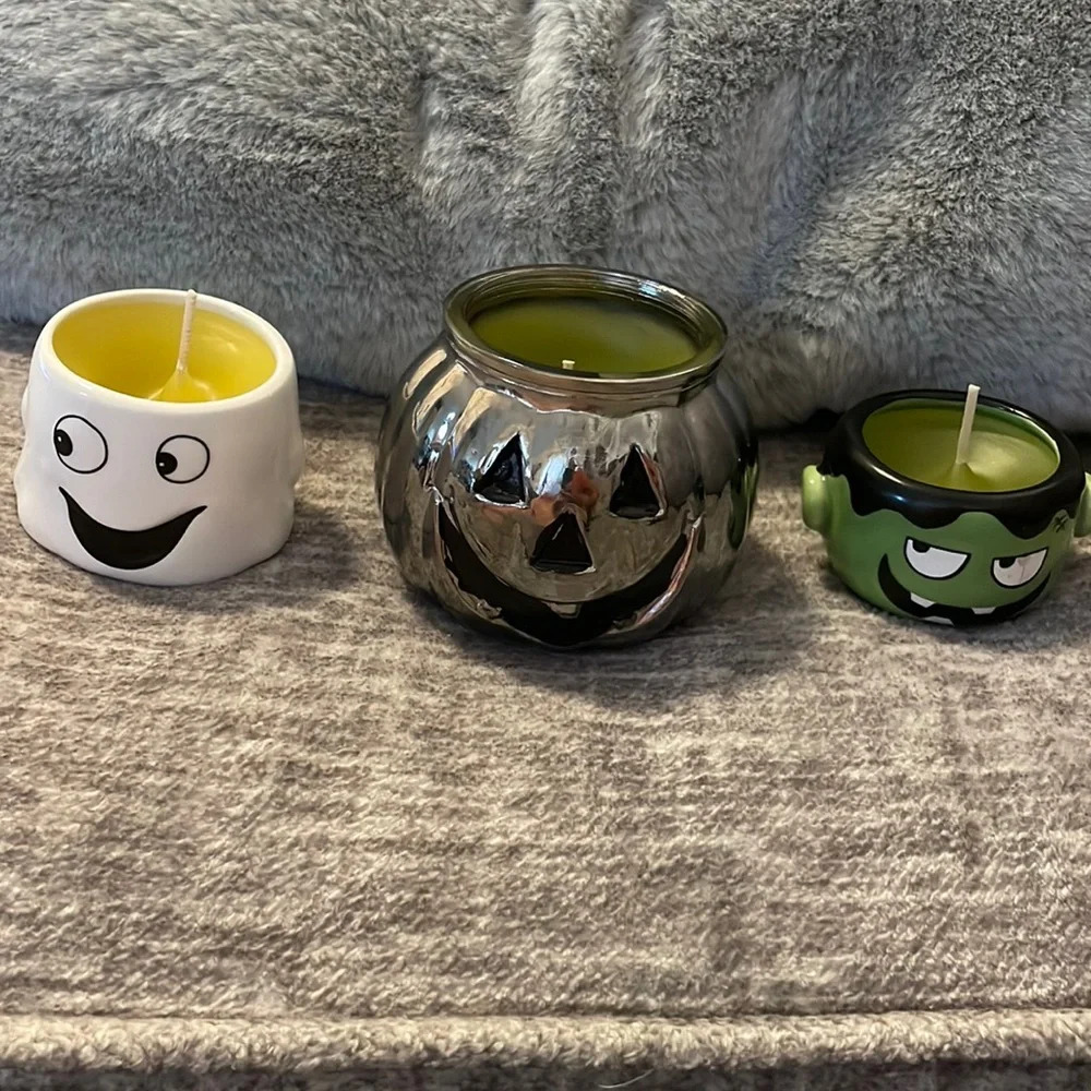 3 Handmade Halloween Candles